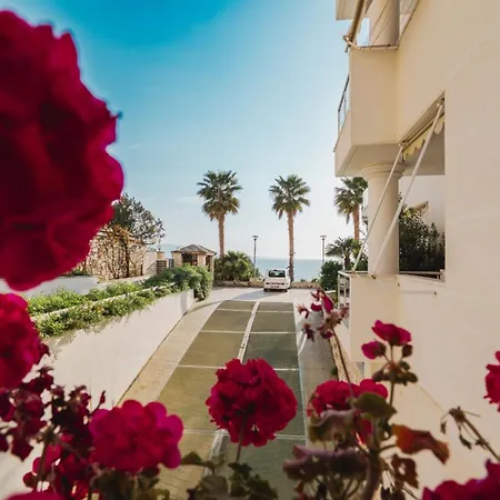 Albania Dream Luxury 1 * Sarandë