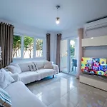 Albania Dream Luxury 1 * Sarandë